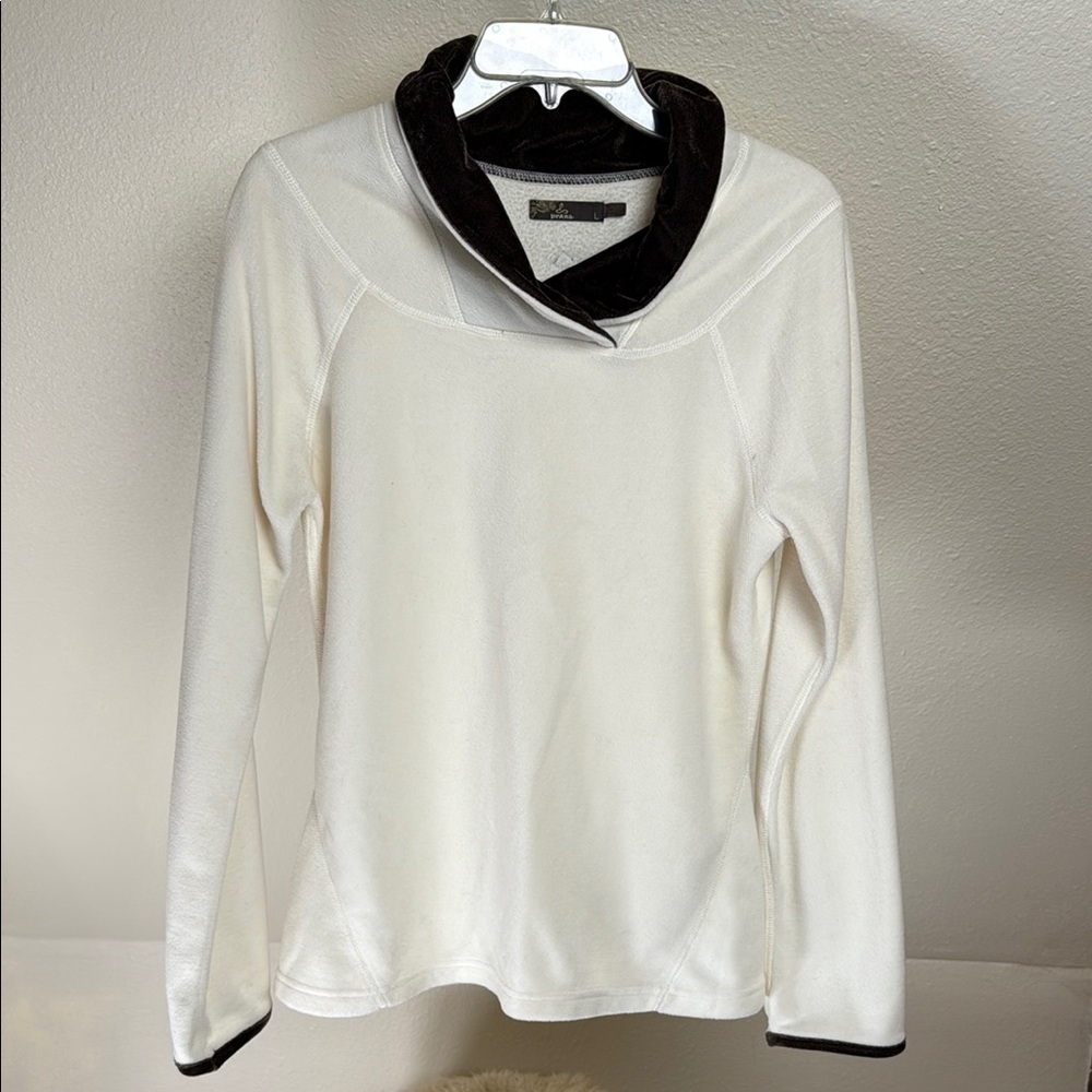 PRANA Velour/Minky Top with Brown Shawl Collar and Brown at cuff. Size Large